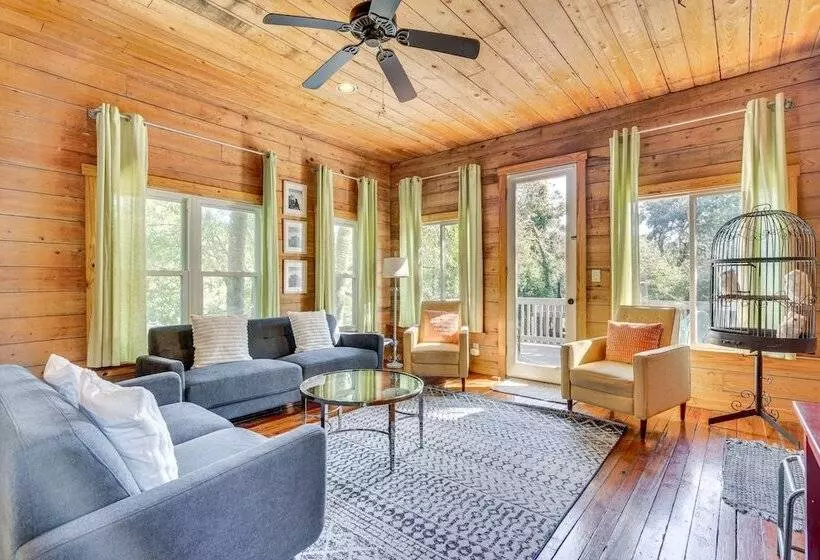 The Bird House Lush Bungalow, Steps From Ocean!