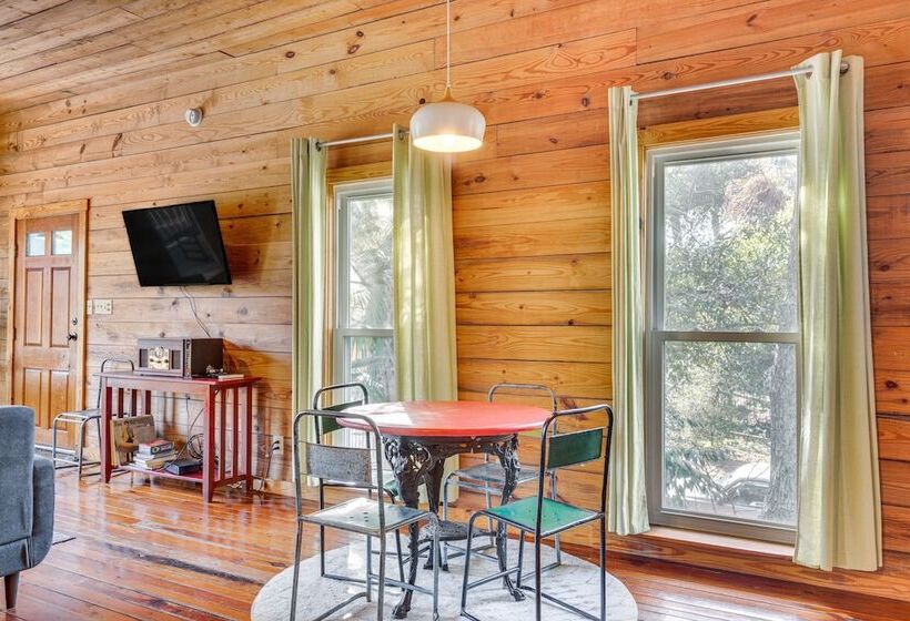 The Bird House Lush Bungalow, Steps From Ocean!