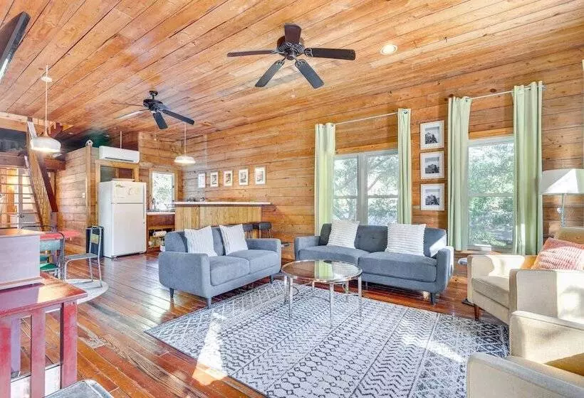 The Bird House Lush Bungalow, Steps From Ocean!