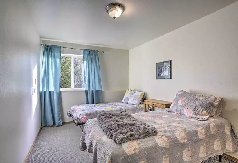 The Eagles Nest:  3 Mi To Downtown Wasilla!