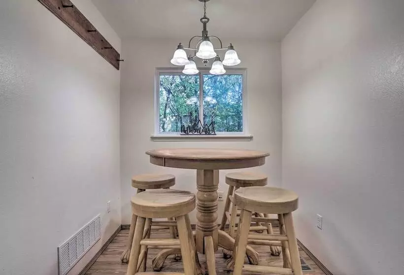 The Eagles Nest:  3 Mi To Downtown Wasilla!