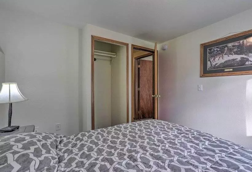 The Eagles Nest:  3 Mi To Downtown Wasilla!