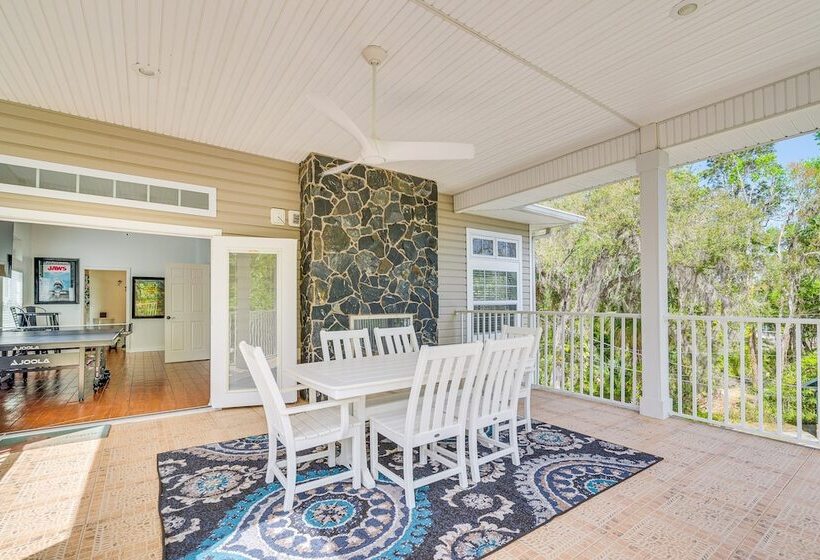 Tropical Canalfront Escape With Decks & Dock!