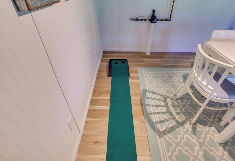 Updated Home W/ Deck: 2 Mi To Sister Bay Beach!