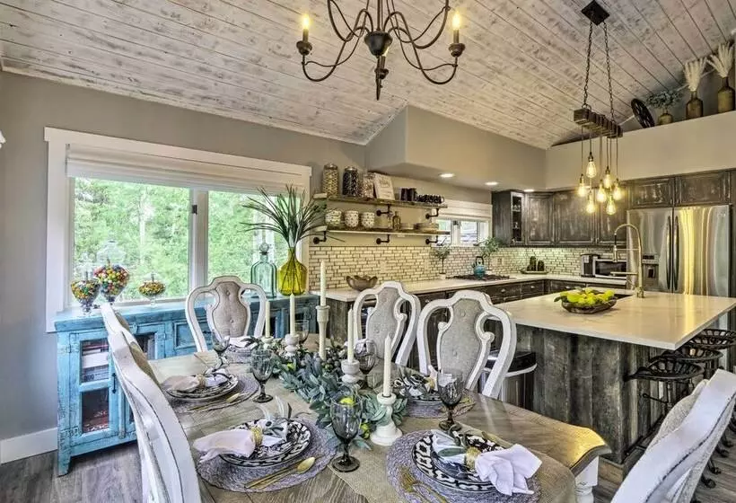 Upscale Home W/ Hot Tub: 3 Mi To Breck Ski Resort!