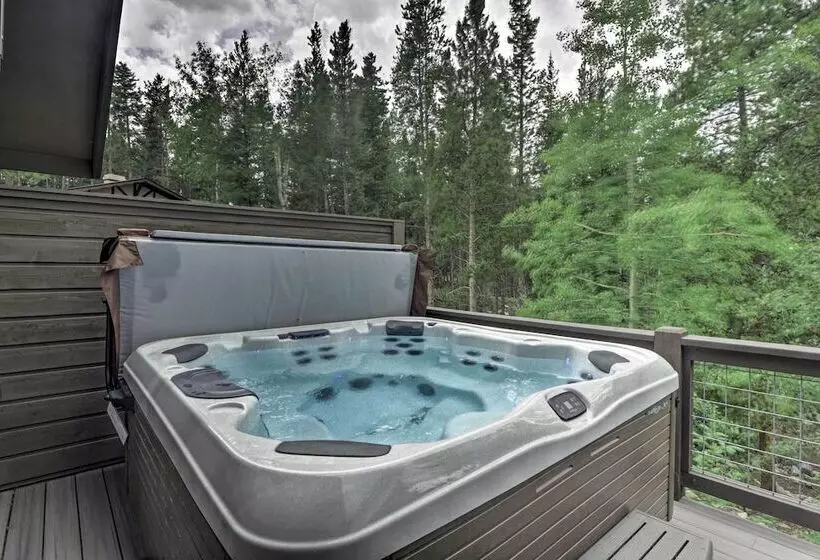 Upscale Home W/ Hot Tub: 3 Mi To Breck Ski Resort!