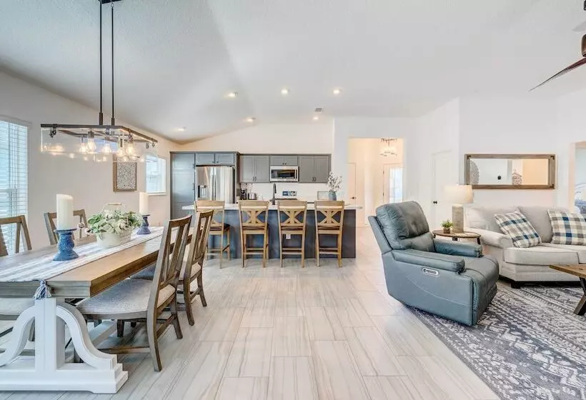 Near Golf: Home W/ Grill & Pool Access In Wildwood