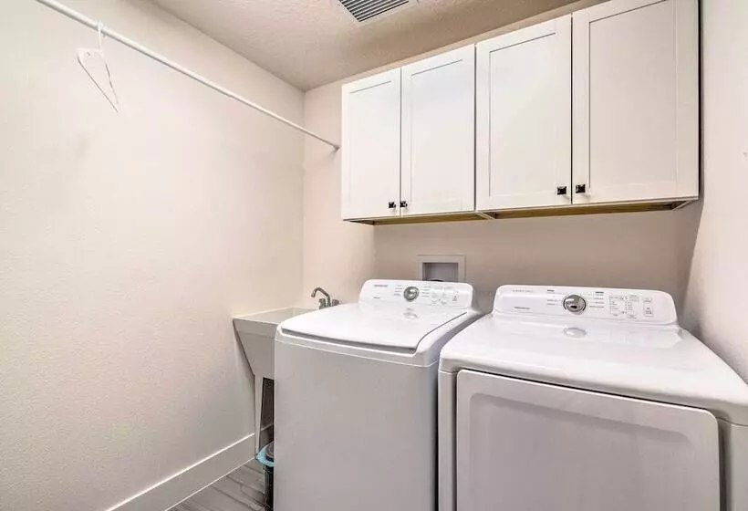 Near Golf: Home W/ Grill & Pool Access In Wildwood