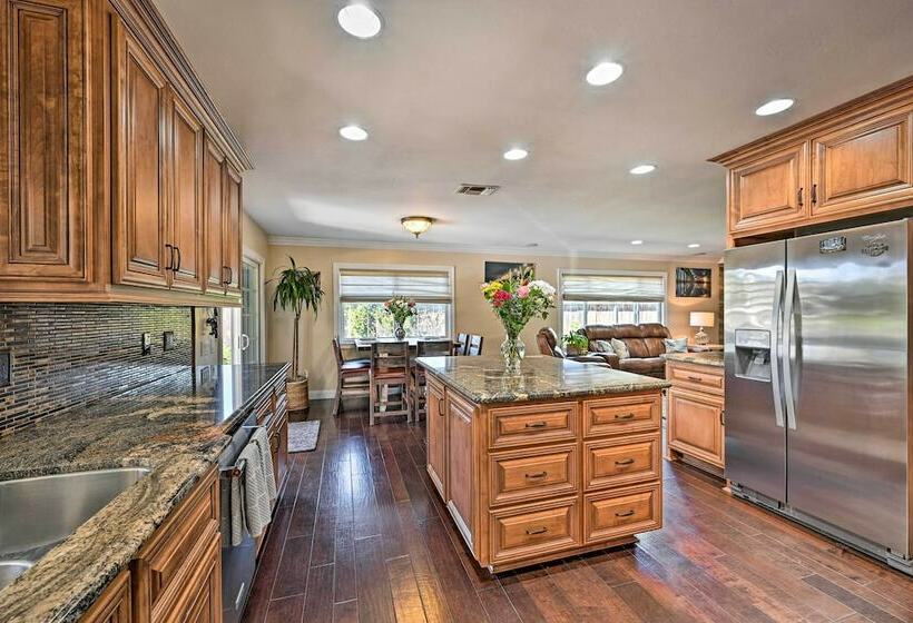 Vista Home W/ Pool ~ 11 Mi To Tamarack State Beach