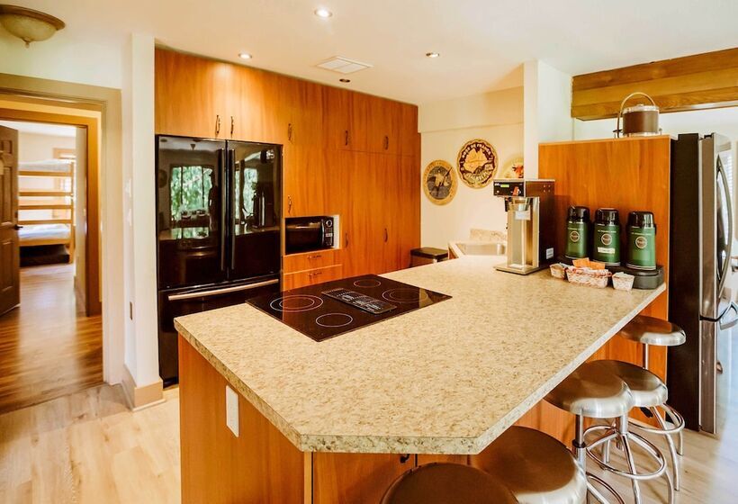 Big House Lodge Cle Elum Retreat On 8 Acres!