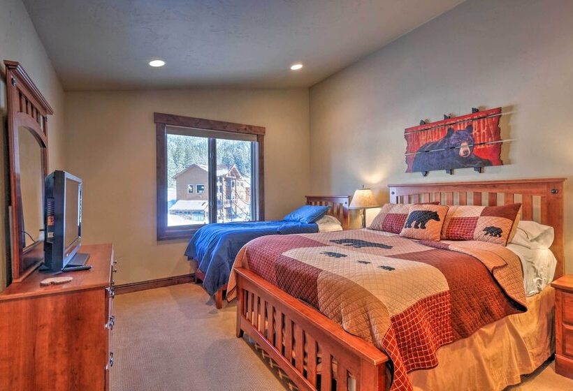 Blue River Home W/ Hot Tub, 6 Mi To Skiing!