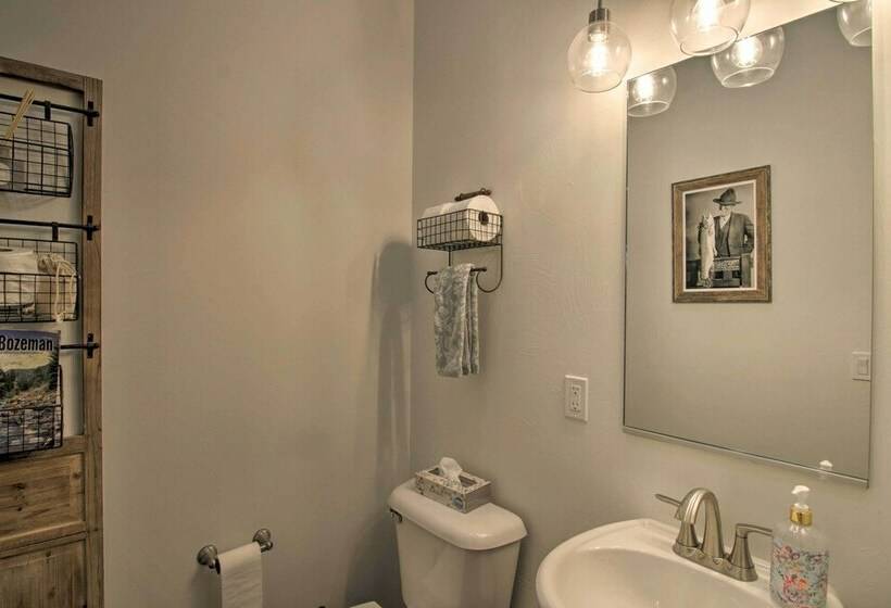 Bozeman Gem W/ Private Patio ~ 1 Mi To Hot Springs