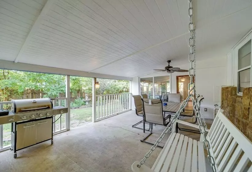 Broken Arrow Home: Family Friendly Amenities!
