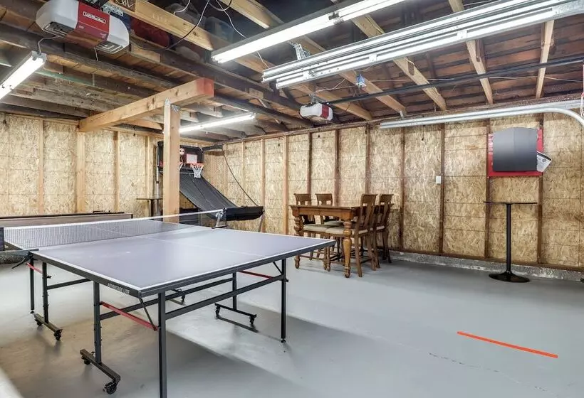 Charming Mcminnville Home   Walk To Wineries!