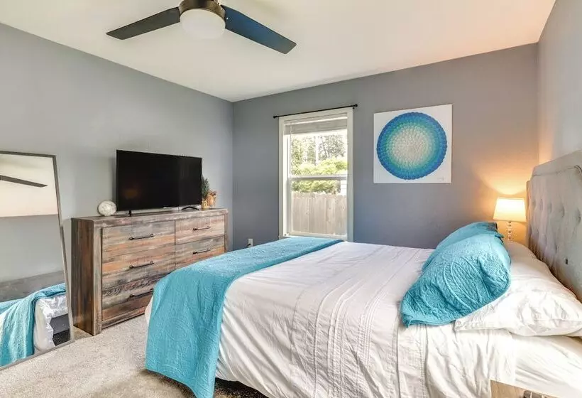 Charming Mcminnville Home   Walk To Wineries!