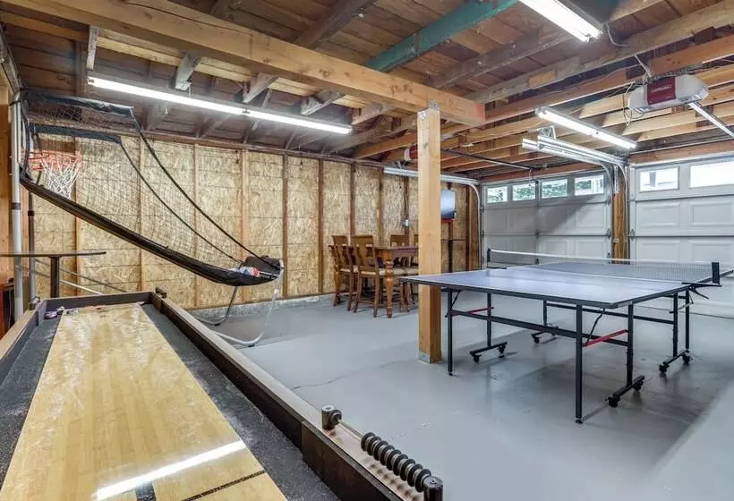 Charming Mcminnville Home   Walk To Wineries!