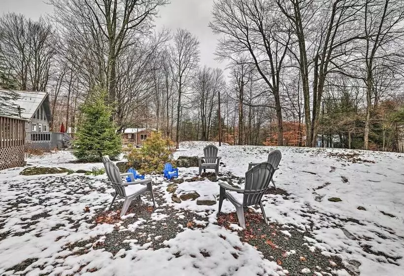 Walk To Arrowhead Lake: Cabin W/ Private Hot Tub!