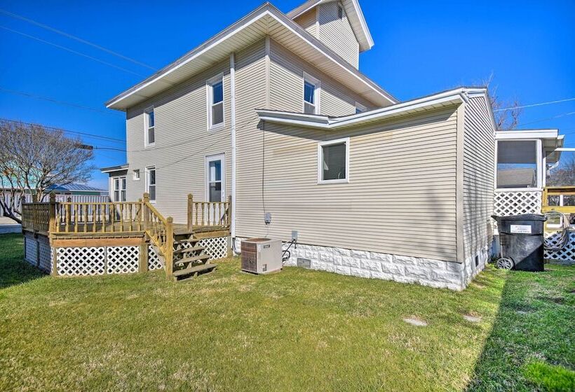 Chincoteague House W/ Enclosed Porch + Deck