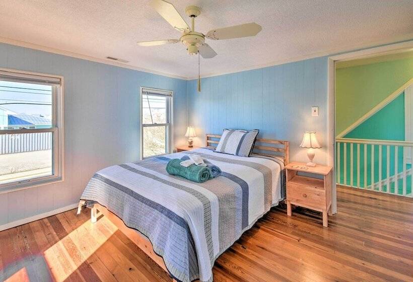 Chincoteague House W/ Enclosed Porch + Deck