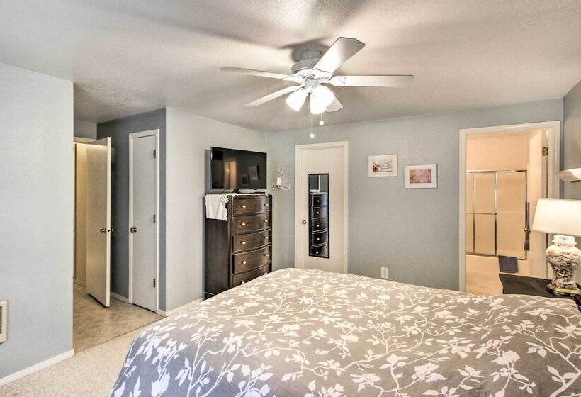 Cozy Home By Henderson Bay   8 Miles To Gig Harbor