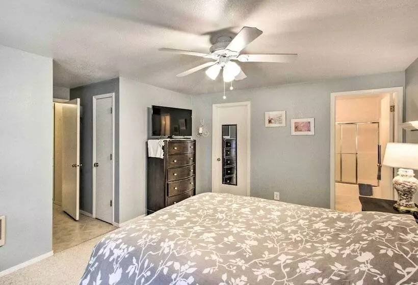 Cozy Home By Henderson Bay   8 Miles To Gig Harbor