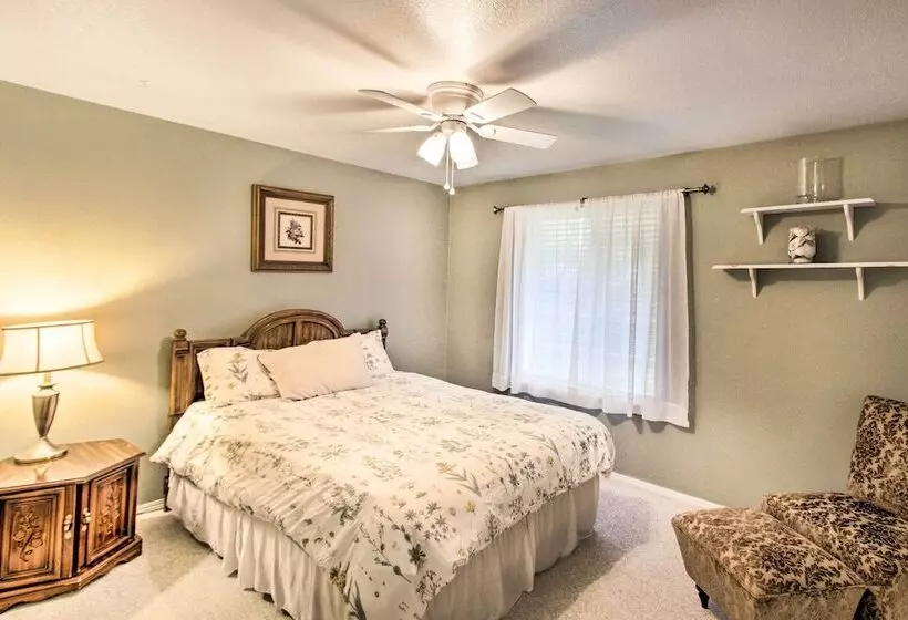 Cozy Home By Henderson Bay   8 Miles To Gig Harbor