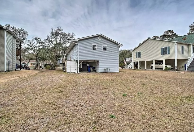 Cozy Oak Island House < 1 Mi To Beaches!