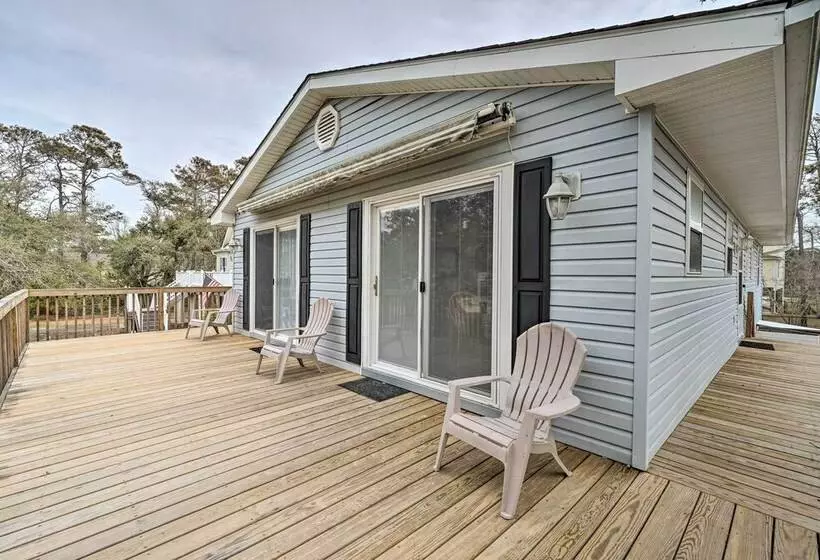 Cozy Oak Island House < 1 Mi To Beaches!