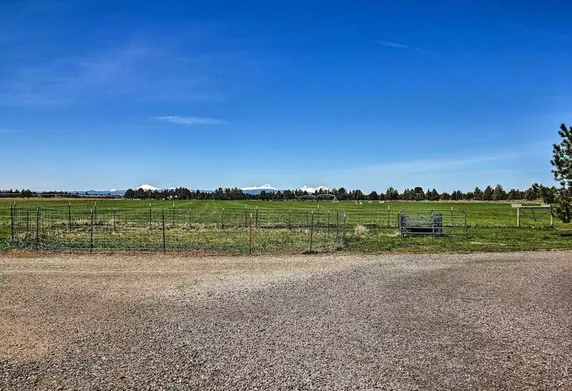 Dog Friendly Ranch Cottage W/ Yard ~ 13 Mi To Bend