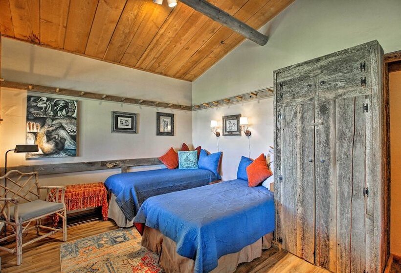 Dog Friendly Ranch Cottage W/ Yard ~ 13 Mi To Bend