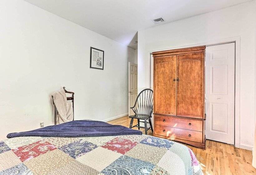 Pet Friendly Grand Pine Bush Retreat On 2 Acres!