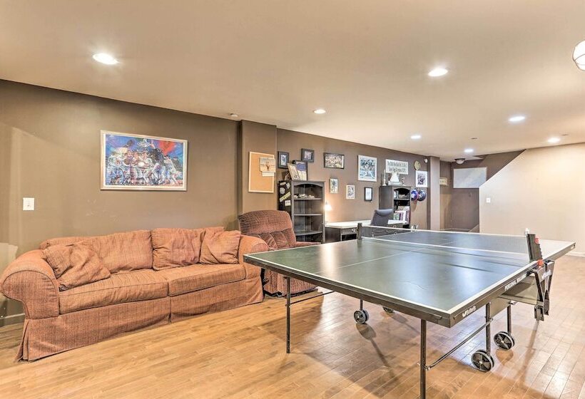 Pet Friendly Grand Pine Bush Retreat On 2 Acres!