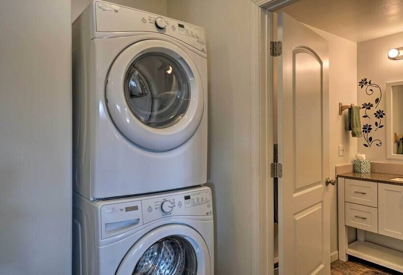 Homer Hideaway On Fritz Creekside   Pets Welcome