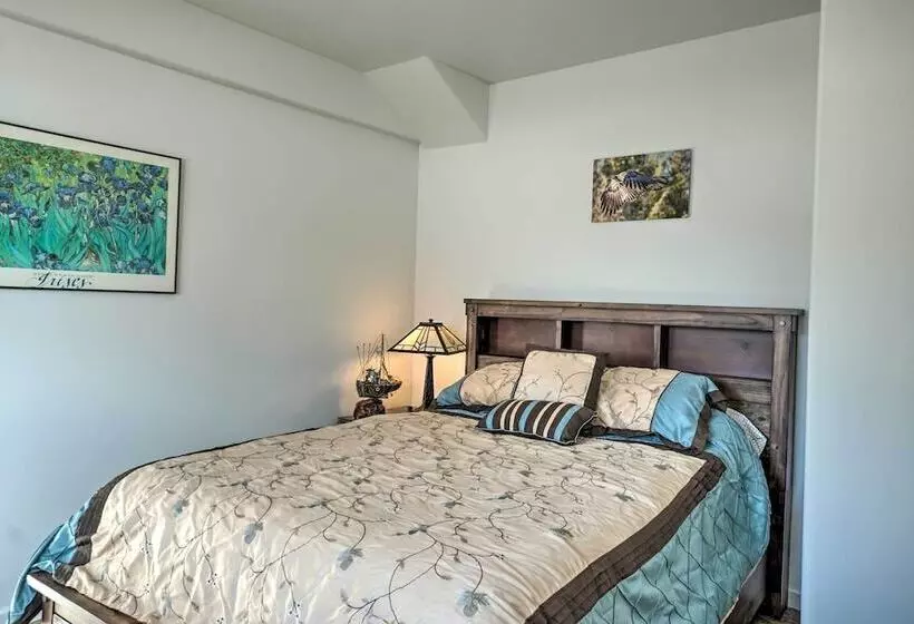 Homer Hideaway On Fritz Creekside   Pets Welcome