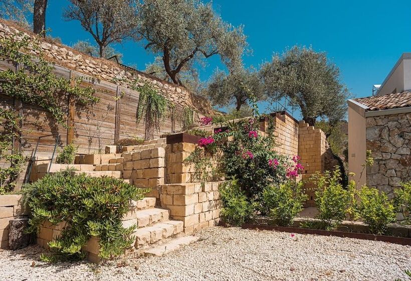 فندق ريفى Azalo Country House