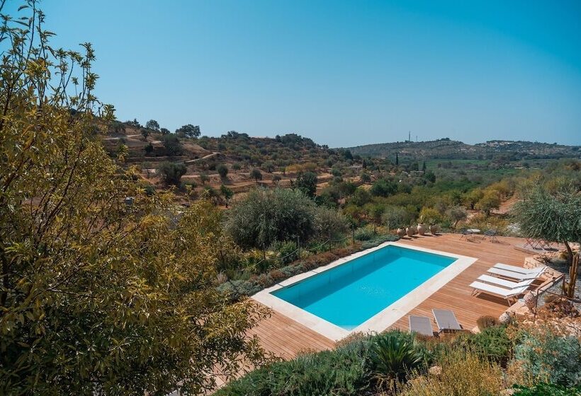 فندق ريفى Azalo Country House