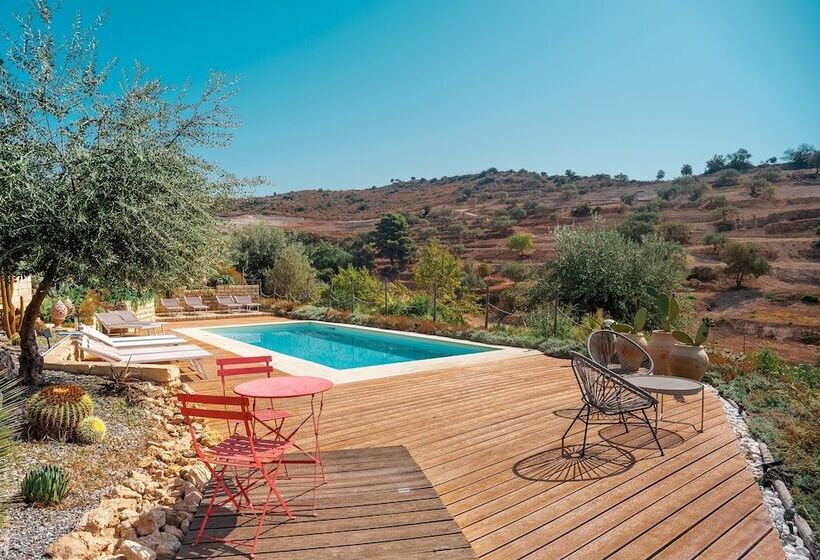 فندق ريفى Azalo Country House