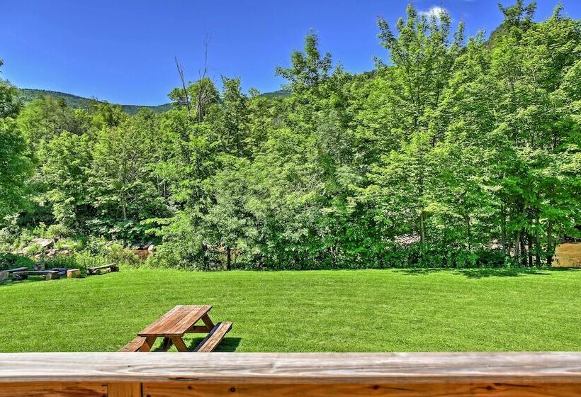 Hunter Home W/ Fire Pit & Yard: On Main Street!