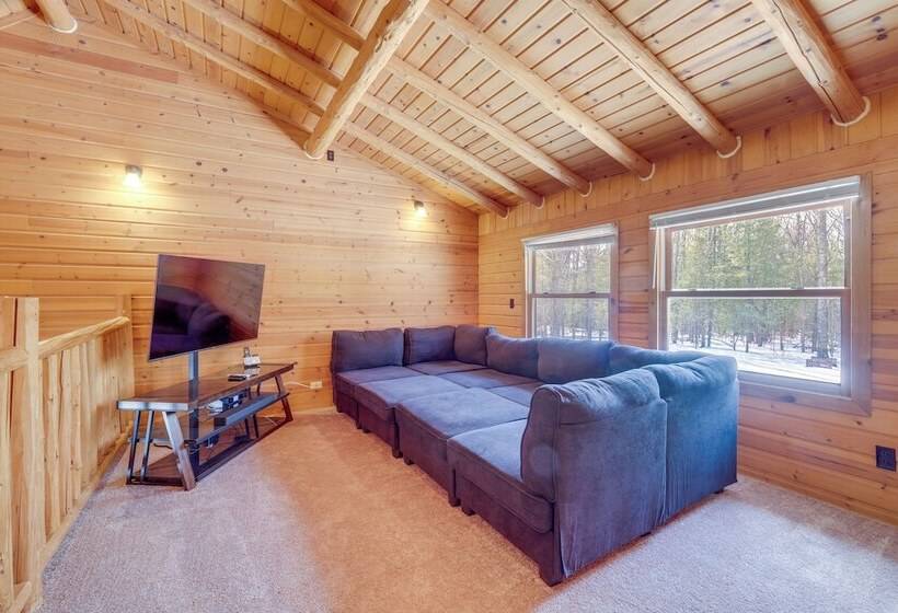 Interlochen Cabin W/ Fireplace   Near State Park!