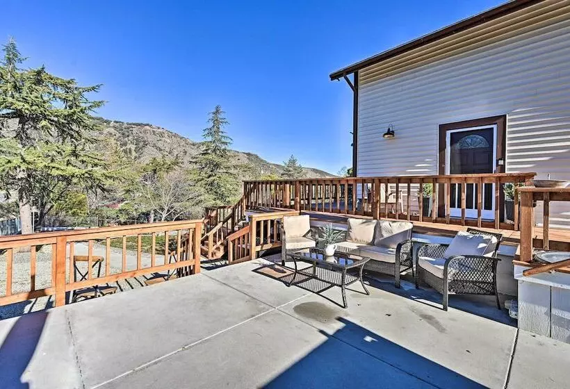 Inviting Julian Home W/ Scenic View & Hot Tub