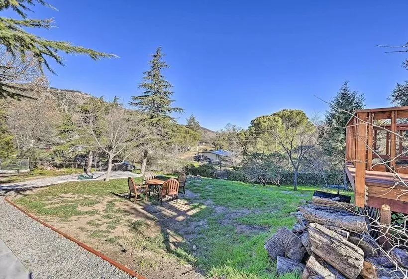 Inviting Julian Home W/ Scenic View & Hot Tub