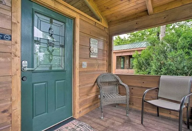 Mill Spring Cabin Near Parker Binns Winery!