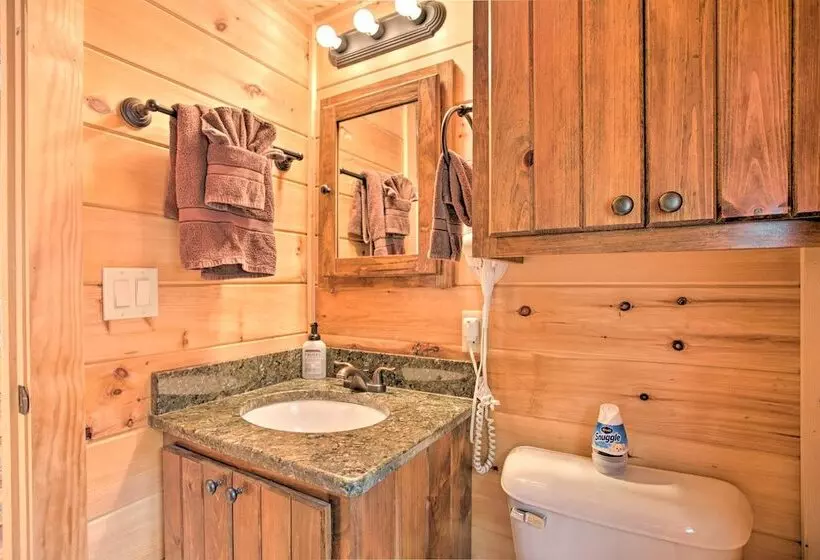 Mill Spring Cabin Near Parker Binns Winery!