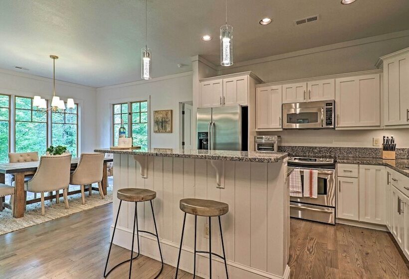 Cashiers Mountain Hideaway, Walk To Lake Glenville