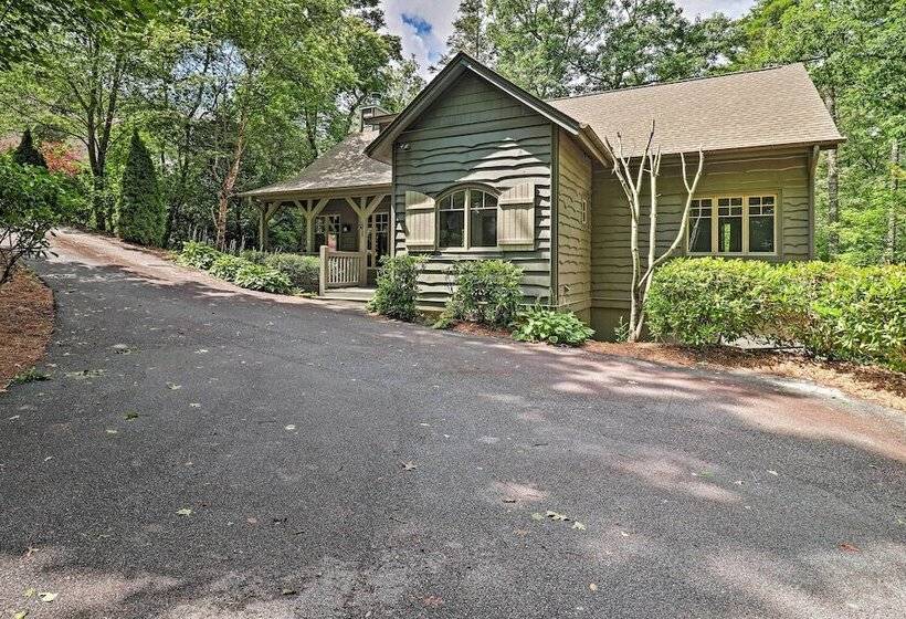 Cashiers Mountain Hideaway, Walk To Lake Glenville