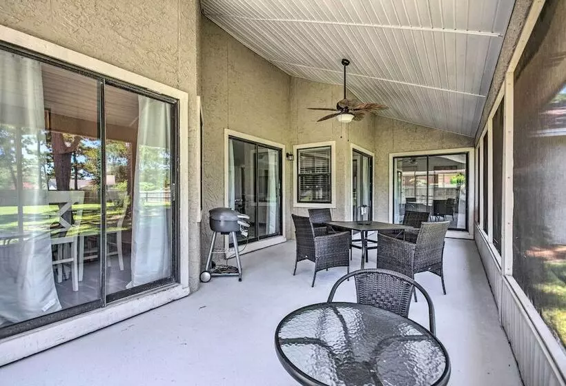 Navarre Home W/ Game Area + Screened In Porch