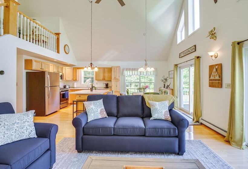 Conway Home W/ Game Room: 5 Private Beaches