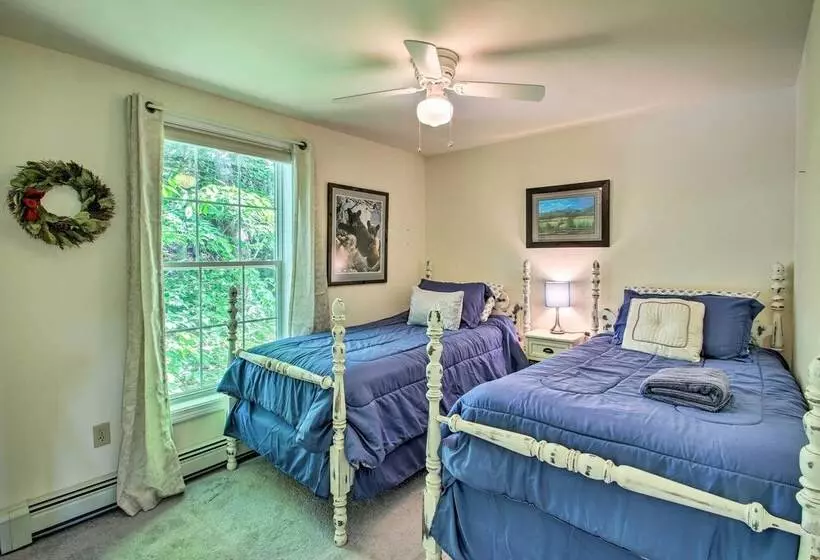 Conway Home W/ Game Room: 5 Private Beaches