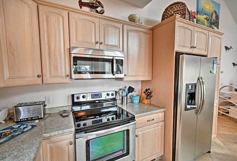 Oceanfront Sullivan Cottage On 6 Acres W/kayak!