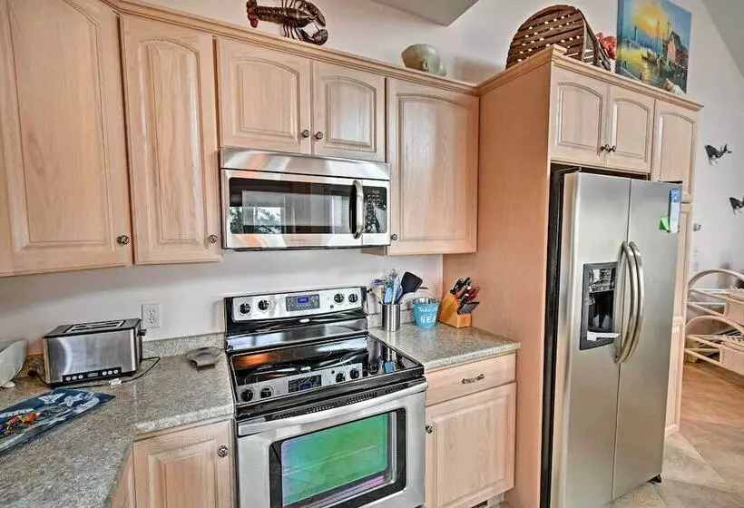 Oceanfront Sullivan Cottage On 6 Acres W/kayak!